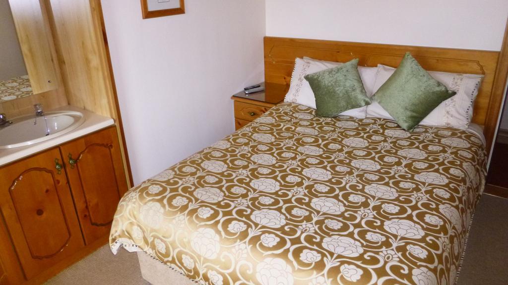 Ponderosa B&B Louisburgh Dış mekan fotoğraf
